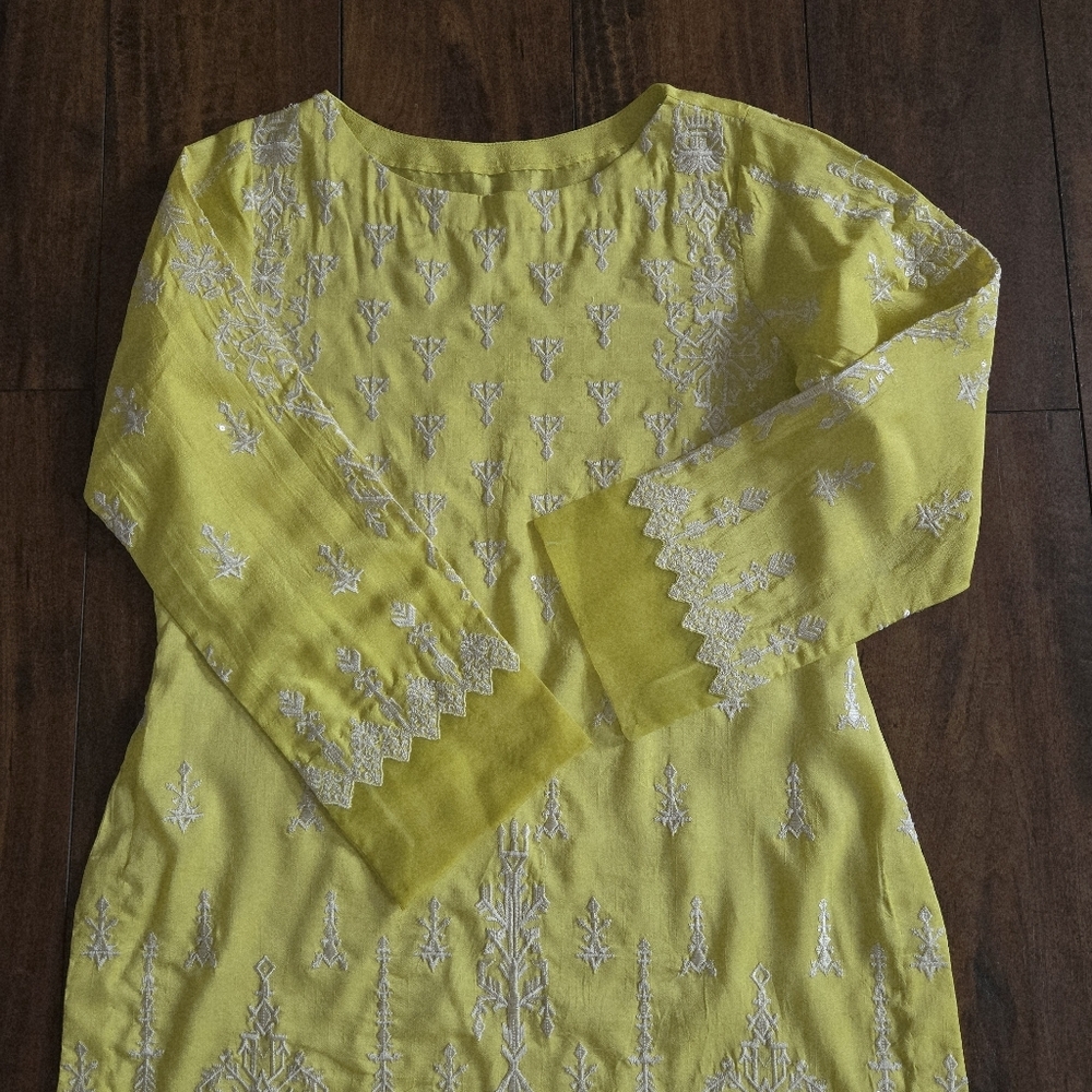 Embroidered Lime Yellow Top Shirt Long Kurti Cotton Silk Organza Size S/M - Picture 8 of 11